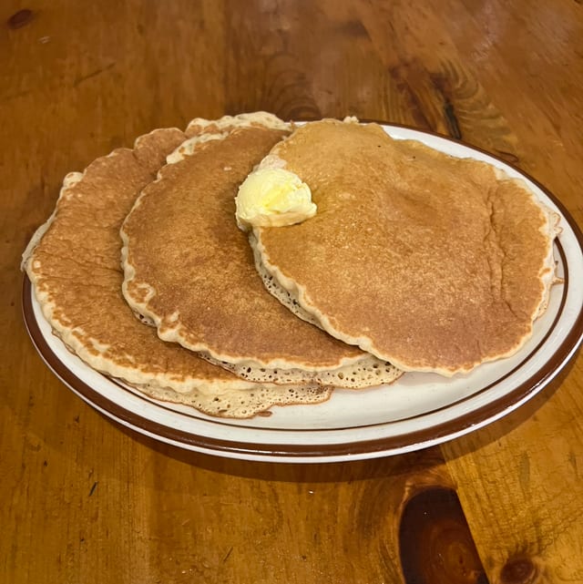 3 Pancakes*.