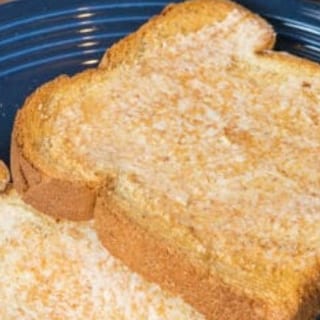 Toast*