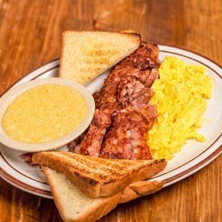 Cornbeef Hash & Egg*